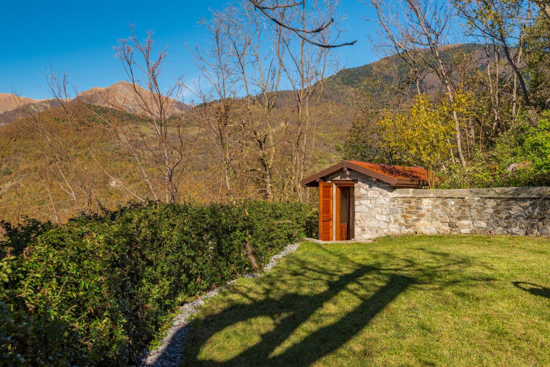 Vivi Luxury Country House Comano  Eksteriør billede